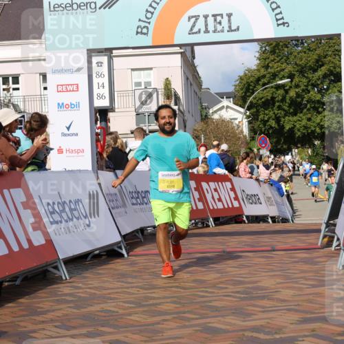 25.08.2024 - 20. Blankeneser Heldenlauf Strokosch-Dieckow http://msf.ph/oto/6836771 25.08.2024 10:28:31 Ziel 6102, 6518 meine-sportfotos.de
