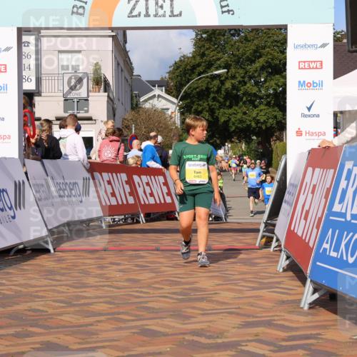 25.08.2024 - 20. Blankeneser Heldenlauf Strokosch-Dieckow http://msf.ph/oto/6836908 25.08.2024 10:28:39 Ziel 6446, 6463, 6510, 6518 meine-sportfotos.de