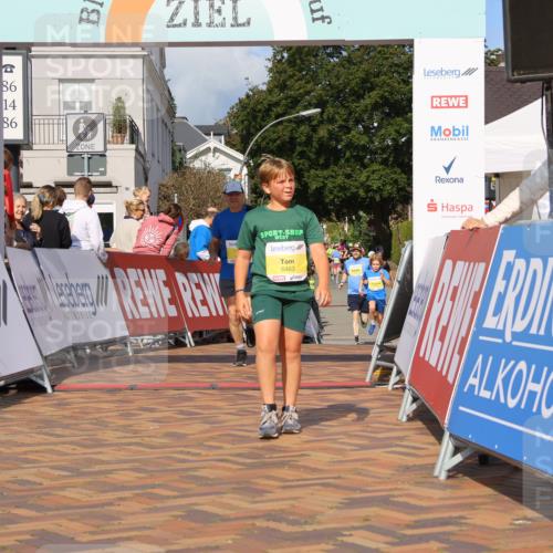 25.08.2024 - 20. Blankeneser Heldenlauf Strokosch-Dieckow http://msf.ph/oto/6836943 25.08.2024 10:28:40 Ziel 6222, 6446, 6463, 6510 meine-sportfotos.de