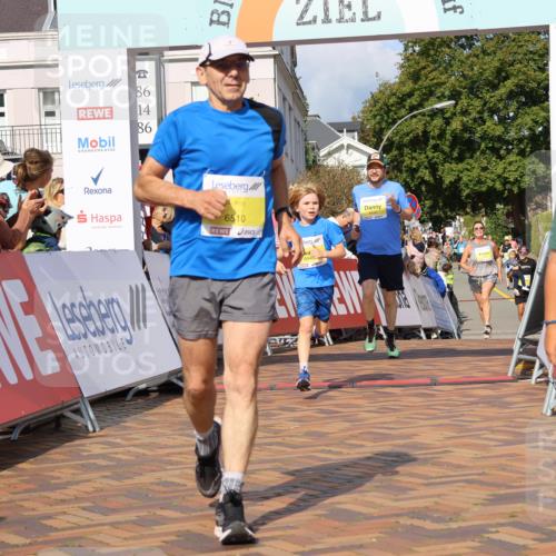25.08.2024 - 20. Blankeneser Heldenlauf Strokosch-Dieckow http://msf.ph/oto/6837063 25.08.2024 10:28:43 Ziel 6007, 6222, 6434, 6435, 6446, 6463, 6510 meine-sportfotos.de