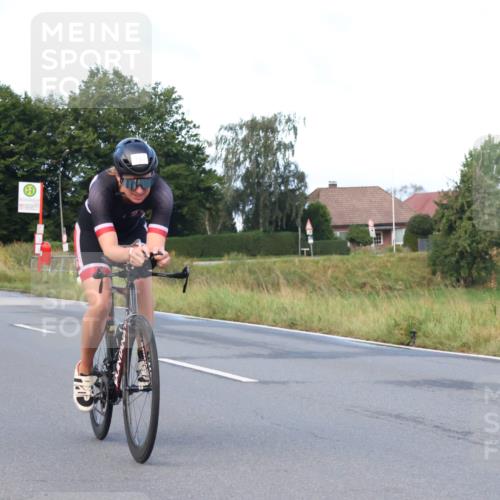 25.08.2024 - Elbe Triathlon Hamburg Fuchs,  Jonas http://msf.ph/oto/6837276 25.08.2024 08:49:14 Radfahren 107, 53 meine-sportfotos.de