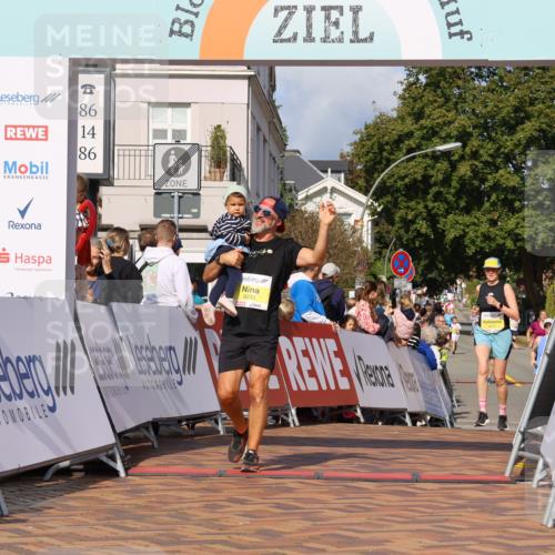 25.08.2024 - 20. Blankeneser Heldenlauf Strokosch-Dieckow http://msf.ph/oto/6837279 25.08.2024 10:28:52 Ziel 6007, 6077, 6222, 6233, 6303, 6434, 6435 meine-sportfotos.de