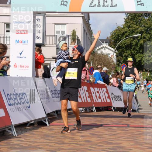 25.08.2024 - 20. Blankeneser Heldenlauf Strokosch-Dieckow http://msf.ph/oto/6837375 25.08.2024 10:28:54 Ziel 6007, 6077, 6127, 6233, 6301, 6303, 6434, 6435 meine-sportfotos.de