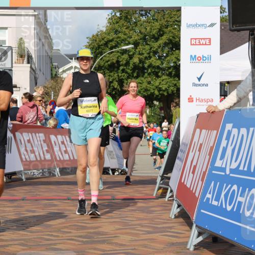 25.08.2024 - 20. Blankeneser Heldenlauf Strokosch-Dieckow http://msf.ph/oto/6837474 25.08.2024 10:28:56 Ziel 6077, 6127, 6233, 6301, 6303 meine-sportfotos.de