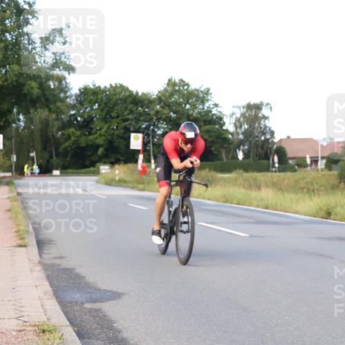 25.08.2024 - Elbe Triathlon Hamburg Fuchs,  Jonas http://msf.ph/oto/6837494 25.08.2024 08:50:36 Radfahren 82, 78 meine-sportfotos.de