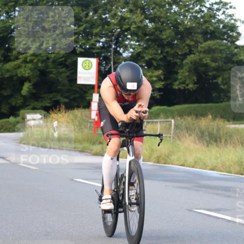 25.08.2024 - Elbe Triathlon Hamburg Fuchs,  Jonas http://msf.ph/oto/6837543 25.08.2024 08:50:43 Radfahren 78 meine-sportfotos.de