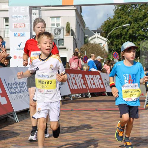 25.08.2024 - 20. Blankeneser Heldenlauf Strokosch-Dieckow http://msf.ph/oto/6837728 25.08.2024 10:29:09 Ziel 6152, 6262, 6279, 6356, 6357, 6429 meine-sportfotos.de