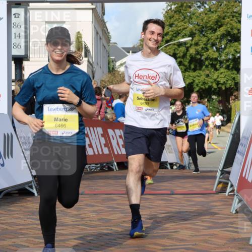 25.08.2024 - 20. Blankeneser Heldenlauf Strokosch-Dieckow http://msf.ph/oto/6837921 25.08.2024 10:29:15 Ziel 6038, 6152, 6272, 6296, 6357, 6429, 6466, 6493 meine-sportfotos.de