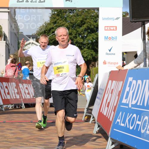 25.08.2024 - 20. Blankeneser Heldenlauf Strokosch-Dieckow http://msf.ph/oto/6838291 25.08.2024 10:29:32 Ziel 6085, 6278, 6337, 6417, 6422 meine-sportfotos.de