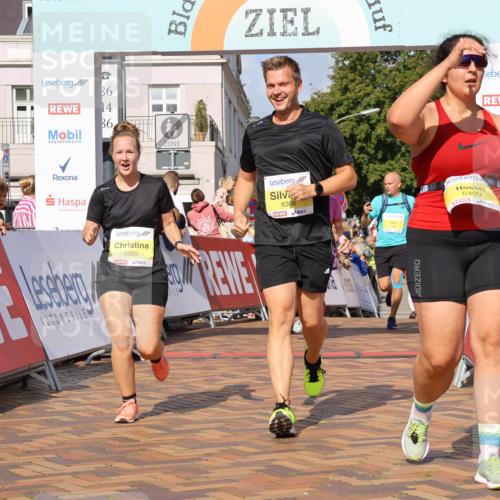 25.08.2024 - 20. Blankeneser Heldenlauf Strokosch-Dieckow http://msf.ph/oto/6838785 25.08.2024 10:29:47 Ziel 6108, 6196, 6365, 6366, 6394, 6488, 6489, 6499 meine-sportfotos.de