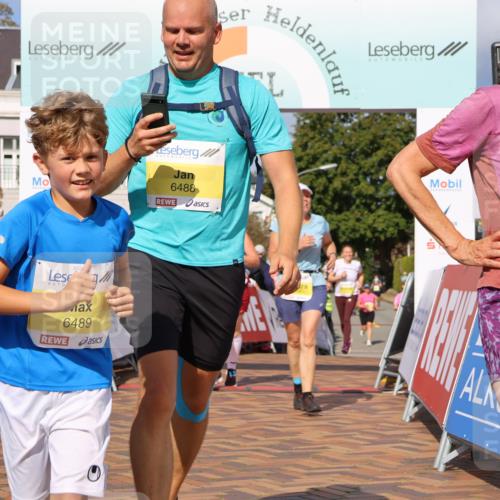 25.08.2024 - 20. Blankeneser Heldenlauf Strokosch-Dieckow http://msf.ph/oto/6839089 25.08.2024 10:29:51 Ziel 6108, 6365, 6366, 6394, 6419, 6488, 6489, 6495 meine-sportfotos.de