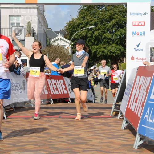 25.08.2024 - 20. Blankeneser Heldenlauf Strokosch-Dieckow http://msf.ph/oto/6839710 25.08.2024 10:30:07 Ziel 6046, 6137, 6219, 6263, 6305, 6398, 6461 meine-sportfotos.de