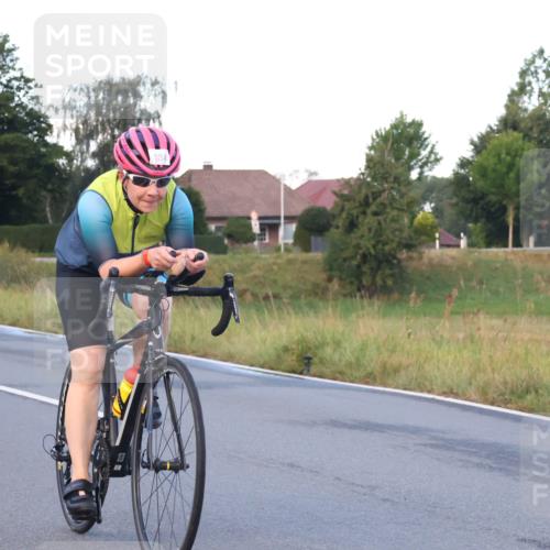 25.08.2024 - Elbe Triathlon Hamburg Fuchs,  Jonas http://msf.ph/oto/6839758 25.08.2024 08:55:12 Radfahren 184, 134, 157, 145, 168, 95 meine-sportfotos.de