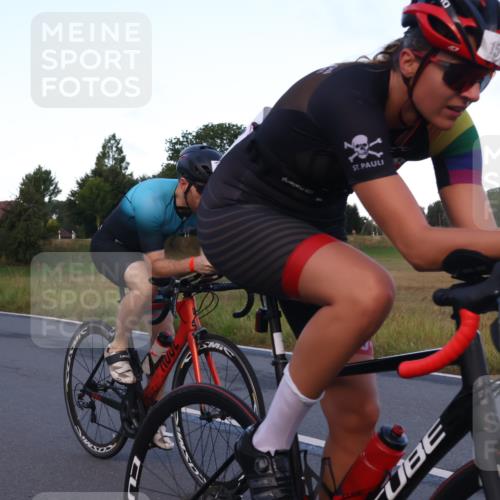 25.08.2024 - Elbe Triathlon Hamburg Fuchs,  Jonas http://msf.ph/oto/6839941 25.08.2024 08:55:24 Radfahren 95, 179, 152, 160 meine-sportfotos.de