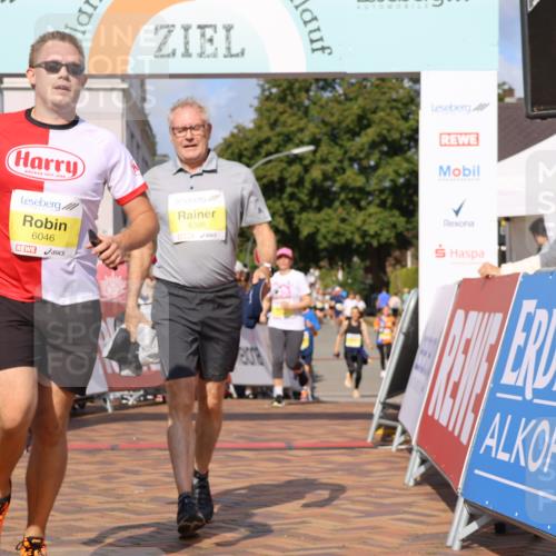 25.08.2024 - 20. Blankeneser Heldenlauf Strokosch-Dieckow http://msf.ph/oto/6839970 25.08.2024 10:30:13 Ziel 6003, 6046, 6137, 6139, 6219, 6263, 6398 meine-sportfotos.de