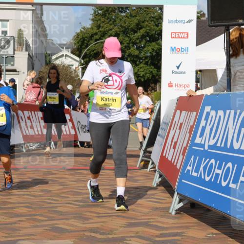 25.08.2024 - 20. Blankeneser Heldenlauf Strokosch-Dieckow http://msf.ph/oto/6840115 25.08.2024 10:30:17 Ziel 6003, 6046, 6134, 6138, 6139, 6321, 6358, 6398 meine-sportfotos.de