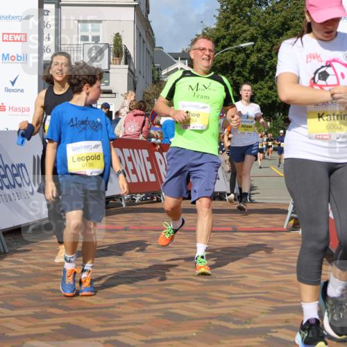 25.08.2024 - 20. Blankeneser Heldenlauf Strokosch-Dieckow http://msf.ph/oto/6840233 25.08.2024 10:30:19 Ziel 6003, 6046, 6134, 6138, 6139, 6321, 6358, 6398 meine-sportfotos.de