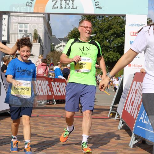 25.08.2024 - 20. Blankeneser Heldenlauf Strokosch-Dieckow http://msf.ph/oto/6840274 25.08.2024 10:30:20 Ziel 6003, 6134, 6138, 6139, 6321, 6358 meine-sportfotos.de