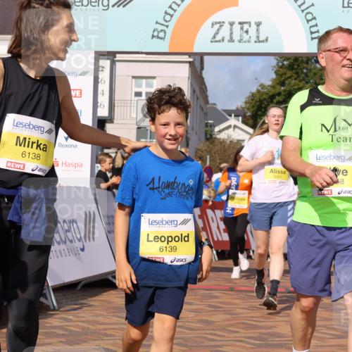 25.08.2024 - 20. Blankeneser Heldenlauf Strokosch-Dieckow http://msf.ph/oto/6840304 25.08.2024 10:30:20 Ziel 6003, 6134, 6138, 6139, 6321, 6358 meine-sportfotos.de