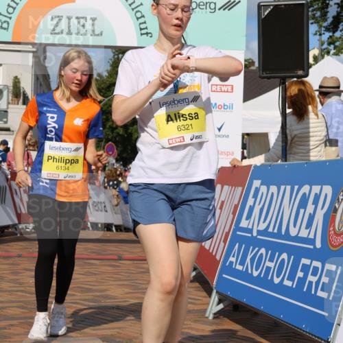 25.08.2024 - 20. Blankeneser Heldenlauf Strokosch-Dieckow http://msf.ph/oto/6840338 25.08.2024 10:30:23 Ziel 6003, 6134, 6138, 6139, 6321, 6358 meine-sportfotos.de