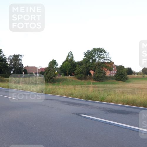 25.08.2024 - Elbe Triathlon Hamburg Fuchs,  Jonas http://msf.ph/oto/6840508 25.08.2024 08:56:41 Radfahren 64, 131, 35, 154 meine-sportfotos.de