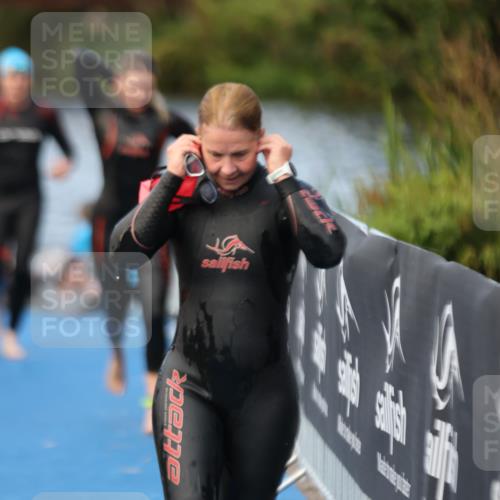 25.08.2024 - Elbe Triathlon Hamburg H.Heesch http://msf.ph/oto/6840664 25.08.2024 08:44:18 Schwimmen 80, 134, 139, 145, 152, 161, 172, 186 meine-sportfotos.de