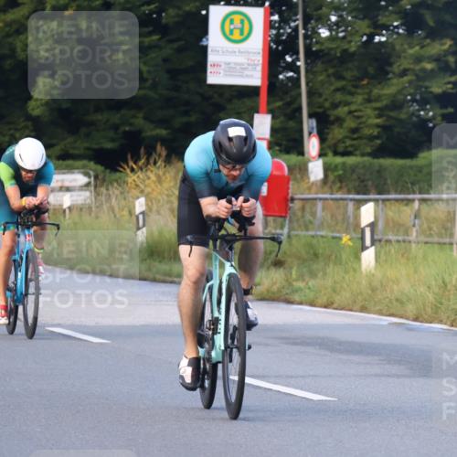 25.08.2024 - Elbe Triathlon Hamburg Fuchs,  Jonas http://msf.ph/oto/6840898 25.08.2024 08:57:09 Radfahren 165, 45, 193, 130 meine-sportfotos.de