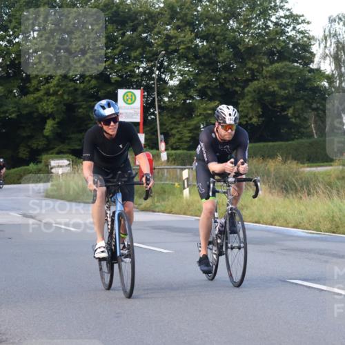 25.08.2024 - Elbe Triathlon Hamburg Fuchs,  Jonas http://msf.ph/oto/6841046 25.08.2024 08:57:15 Radfahren 165, 45, 193, 130, 74, 52 meine-sportfotos.de