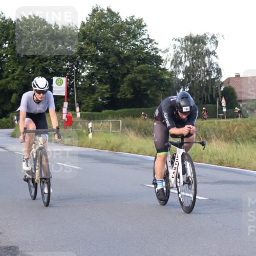 25.08.2024 - Elbe Triathlon Hamburg Fuchs,  Jonas http://msf.ph/oto/6841303 25.08.2024 08:57:27 Radfahren 61, 194, 138 meine-sportfotos.de