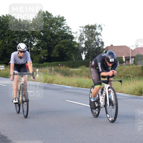 25.08.2024 - Elbe Triathlon Hamburg Fuchs,  Jonas http://msf.ph/oto/6841310 25.08.2024 08:57:27 Radfahren 61, 194, 138 meine-sportfotos.de