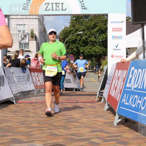 25.08.2024 - 20. Blankeneser Heldenlauf Strokosch-Dieckow http://msf.ph/oto/6841396 25.08.2024 10:30:57 Ziel 6130, 6315, 6349, 6438, 6474 meine-sportfotos.de