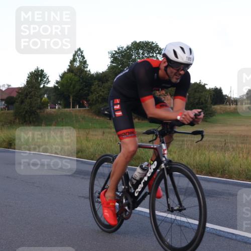 25.08.2024 - Elbe Triathlon Hamburg Fuchs,  Jonas http://msf.ph/oto/6841471 25.08.2024 08:57:39 Radfahren 58, 97, 185, 126, 147 meine-sportfotos.de
