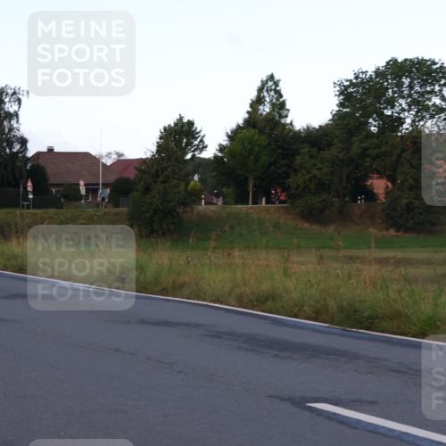 25.08.2024 - Elbe Triathlon Hamburg Fuchs,  Jonas http://msf.ph/oto/6841476 25.08.2024 08:57:40 Radfahren 58, 97, 185, 126, 147 meine-sportfotos.de