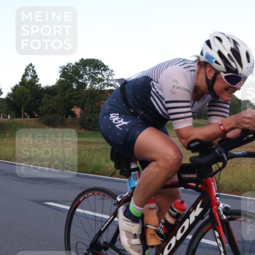 25.08.2024 - Elbe Triathlon Hamburg Fuchs,  Jonas http://msf.ph/oto/6841629 25.08.2024 08:57:46 Radfahren 126, 147 meine-sportfotos.de
