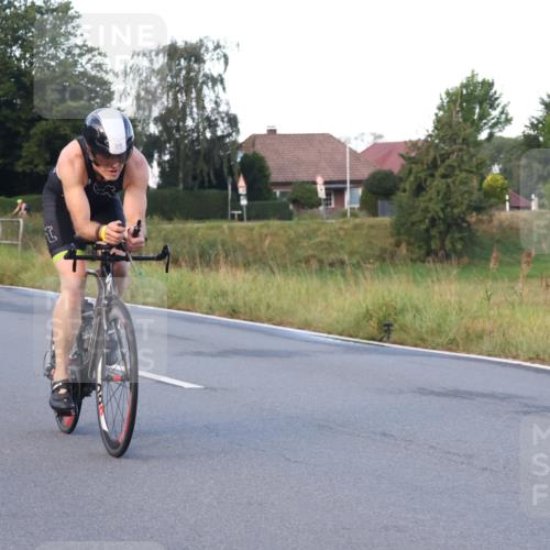 25.08.2024 - Elbe Triathlon Hamburg Fuchs,  Jonas http://msf.ph/oto/6841784 25.08.2024 08:58:00 Radfahren 136, 125, 146, 83, 113 meine-sportfotos.de