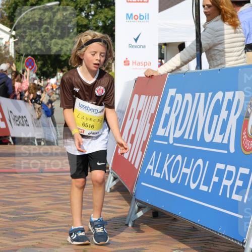 25.08.2024 - 20. Blankeneser Heldenlauf Strokosch-Dieckow http://msf.ph/oto/6841812 25.08.2024 10:31:09 Ziel 6339, 6364, 6516 meine-sportfotos.de