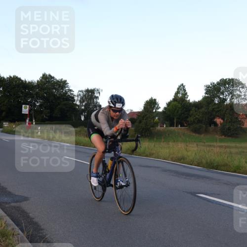 25.08.2024 - Elbe Triathlon Hamburg Fuchs,  Jonas http://msf.ph/oto/6841855 25.08.2024 08:58:06 Radfahren 113, 137 meine-sportfotos.de