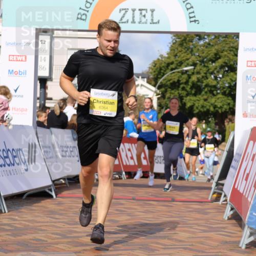 25.08.2024 - 20. Blankeneser Heldenlauf Strokosch-Dieckow http://msf.ph/oto/6841943 25.08.2024 10:31:14 Ziel 6290, 6364, 6400, 6401, 6516 meine-sportfotos.de