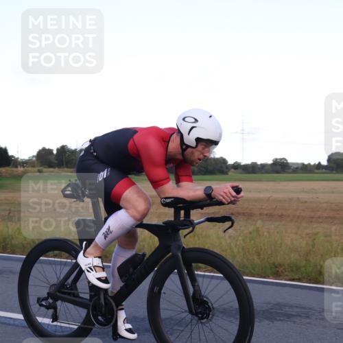 25.08.2024 - Elbe Triathlon Hamburg Fuchs,  Jonas http://msf.ph/oto/6842107 25.08.2024 08:58:20 Radfahren 123, 114, 87 meine-sportfotos.de