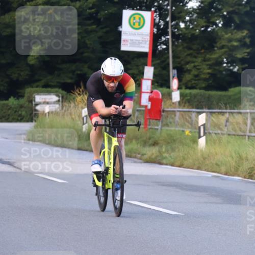 25.08.2024 - Elbe Triathlon Hamburg Fuchs,  Jonas http://msf.ph/oto/6842170 25.08.2024 08:58:41 Radfahren 54, 41 meine-sportfotos.de