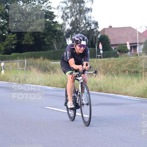 25.08.2024 - Elbe Triathlon Hamburg Fuchs,  Jonas http://msf.ph/oto/6842372 25.08.2024 08:59:09 Radfahren 143, 181, 55 meine-sportfotos.de