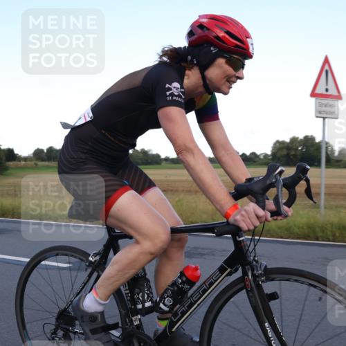 25.08.2024 - Elbe Triathlon Hamburg Fuchs,  Jonas http://msf.ph/oto/6842412 25.08.2024 08:59:11 Radfahren 143, 181, 55 meine-sportfotos.de