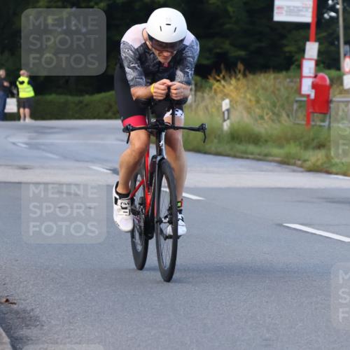 25.08.2024 - Elbe Triathlon Hamburg Fuchs,  Jonas http://msf.ph/oto/6842425 25.08.2024 08:59:15 Radfahren 181, 55 meine-sportfotos.de