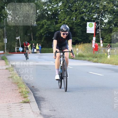25.08.2024 - Elbe Triathlon Hamburg Fuchs,  Jonas http://msf.ph/oto/6842631 25.08.2024 08:59:52 Radfahren 133, 90 meine-sportfotos.de