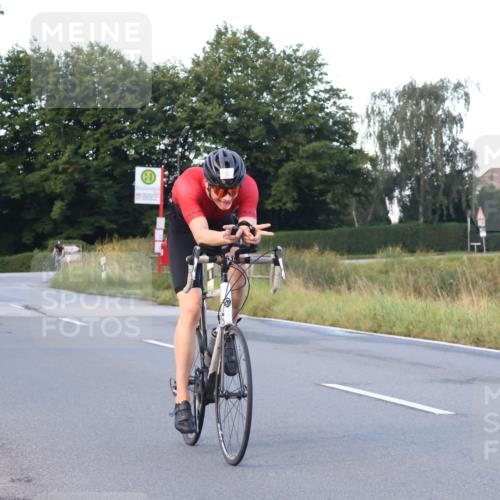 25.08.2024 - Elbe Triathlon Hamburg Fuchs,  Jonas http://msf.ph/oto/6842705 25.08.2024 08:59:55 Radfahren 133, 90 meine-sportfotos.de