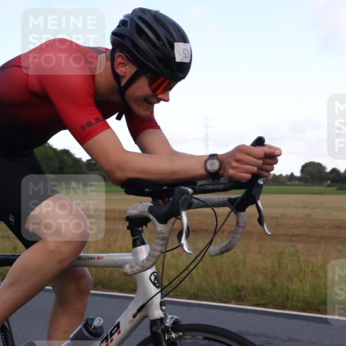 25.08.2024 - Elbe Triathlon Hamburg Fuchs,  Jonas http://msf.ph/oto/6842745 25.08.2024 08:59:56 Radfahren 133, 90 meine-sportfotos.de