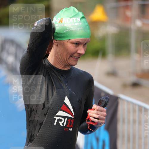 25.08.2024 - Elbe Triathlon Hamburg H.Heesch http://msf.ph/oto/6842802 25.08.2024 08:45:57 Schwimmen 126, 149, 154, 159, 184 meine-sportfotos.de