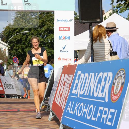 25.08.2024 - 20. Blankeneser Heldenlauf Strokosch-Dieckow http://msf.ph/oto/6842851 25.08.2024 10:31:53 Ziel 6068, 6082, 6238, 6245, 6247, 6338, 6432 meine-sportfotos.de