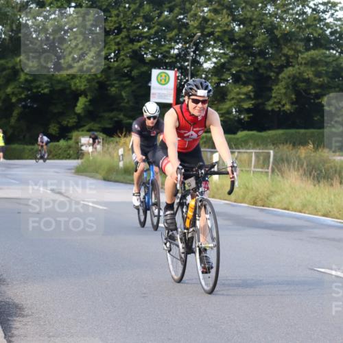 25.08.2024 - Elbe Triathlon Hamburg Fuchs,  Jonas http://msf.ph/oto/6843176 25.08.2024 09:00:28 Radfahren 119, 88, 163 meine-sportfotos.de