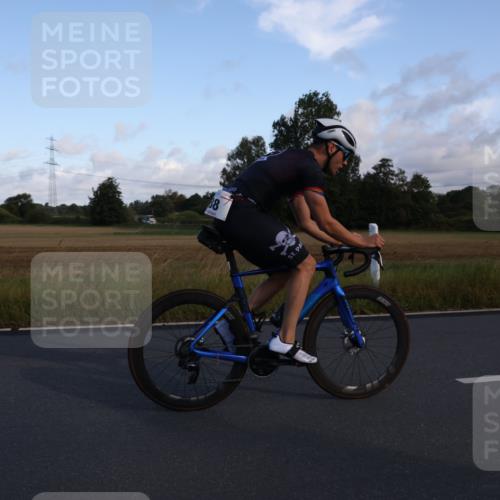 25.08.2024 - Elbe Triathlon Hamburg Fuchs,  Jonas http://msf.ph/oto/6843255 25.08.2024 09:00:30 Radfahren 119, 88, 163, 118 meine-sportfotos.de